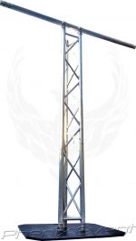 un tube en aluminium de 1 mètre est fixé en haut de la structure