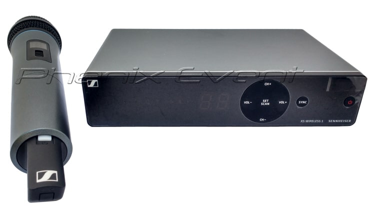 sennheiser xsw 1-835 vocal set composé d'un récepteur em-xsw1 aux côtés d'un micro sans fil skm-xsw e835