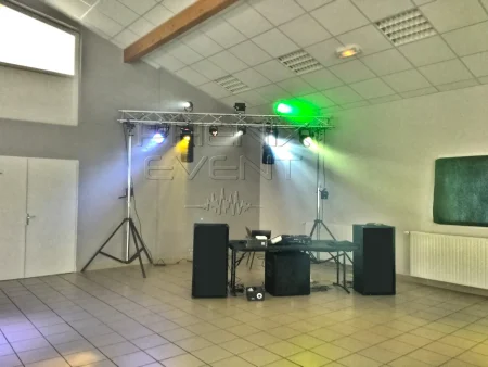 Pack Fête 2 installé pour un anniversaire à la salle des fêtes de Sexey-aux-Forges (54)