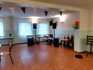 Location d'un pack sono 1500W Phenix Event installé dans la salle des fêtes de Corny-sur-Moselle