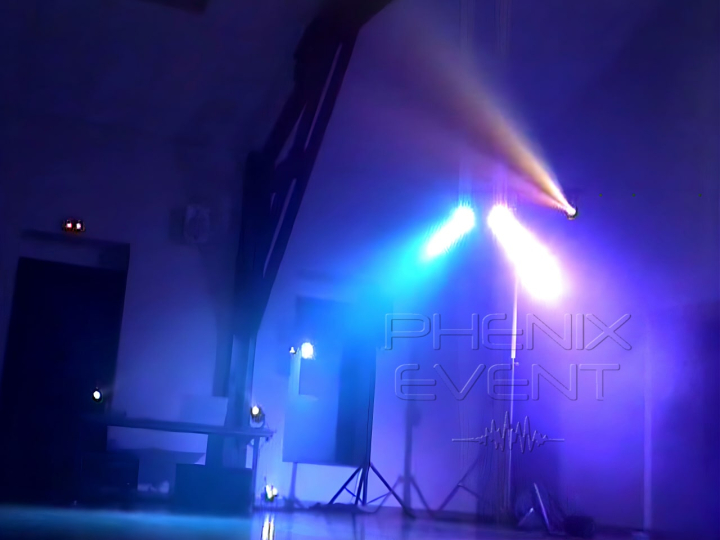 Pack sono 1500w pro et un trépied du Pack Fête 1 installés à Macheren