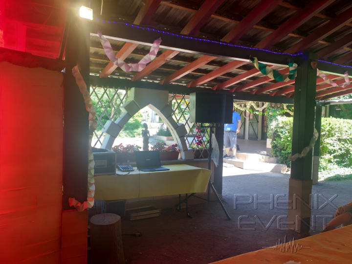 Sono d'extérieur 1300W pour l'apéro du mariage