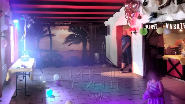 Sono 1900W Phenix Event installé en salle pour le mariage