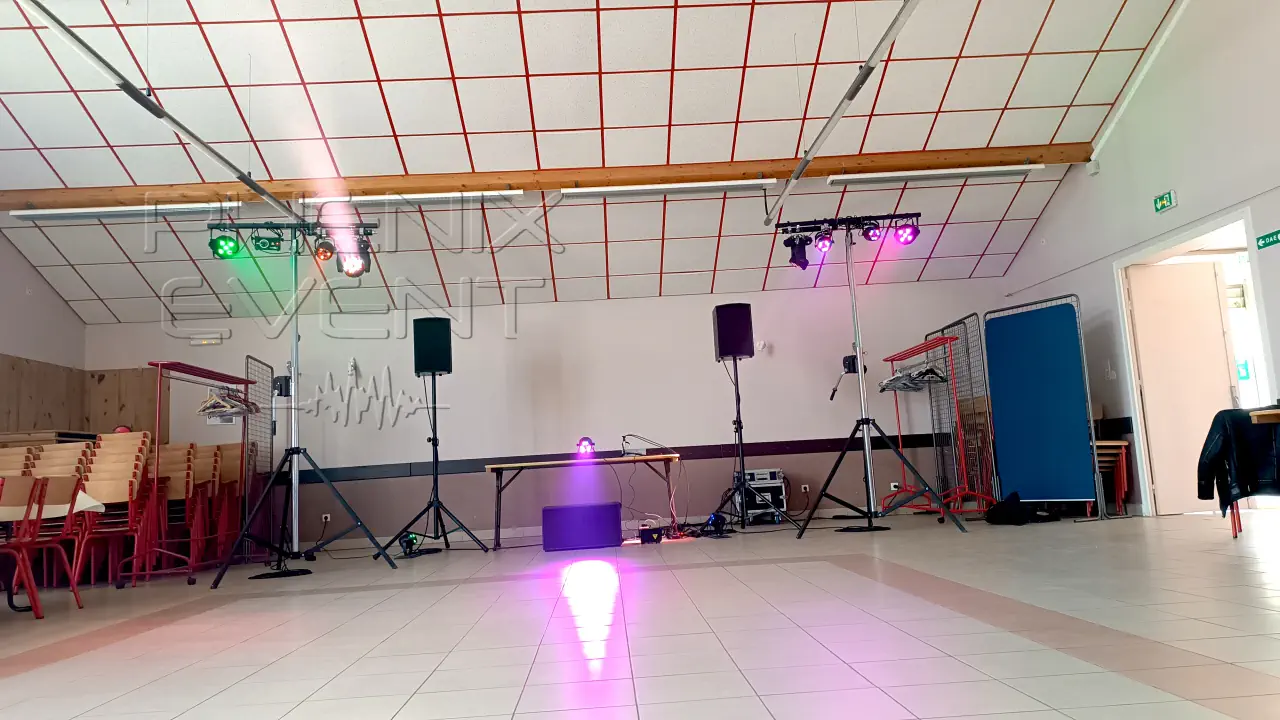 sono 1500w et Pack Fête Lyre Beam loués et installés à Champey-sur-Moselle