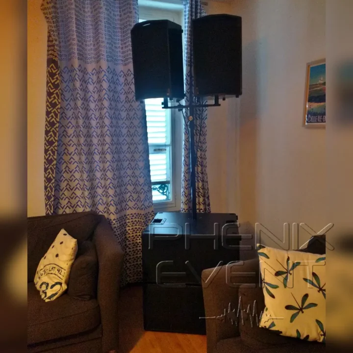 Détail du pack sono 1500W RMS Stack en configuration compacte