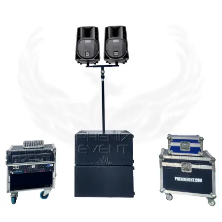 Pack sono 2400w rms 8X212m Stack, vu de face, comprenant 2 enceintes 700w placées sur un module multi-support, une barre de liaison et 2 caissons de basses 500w empilés.