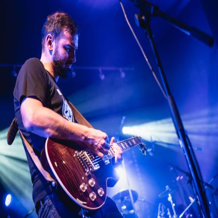 Arnaud, le guitariste des Mickey Trump