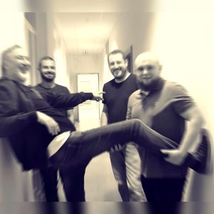 the last idiots prennent la pose